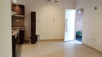 Venta PH 3 amb al frente con patio Villa Luzuriaga