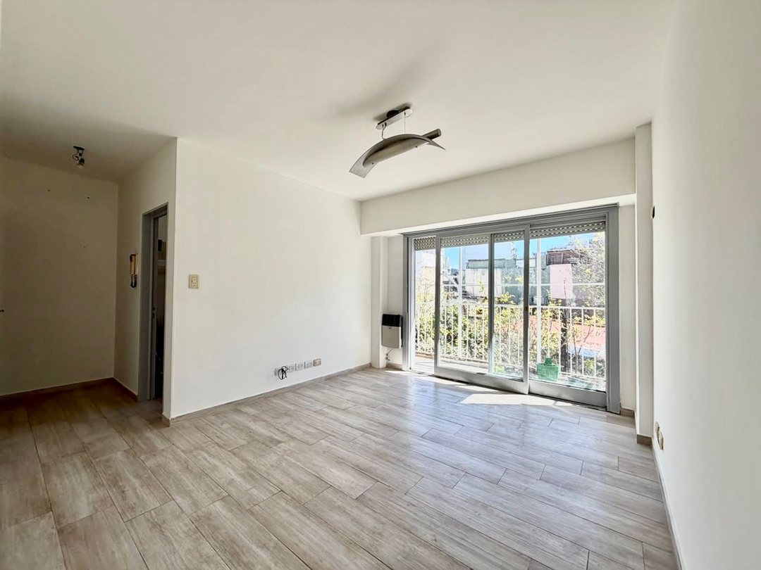 VENTA Dpto 2amb - balcón - luminoso - Villa Crespo