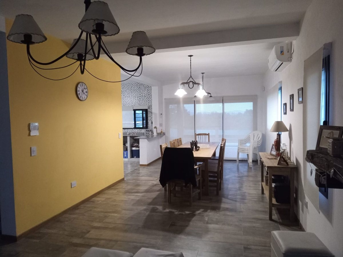 CASA 3 DORMITORIOS A ESTRENAR EN VAQUEROS - foto 16