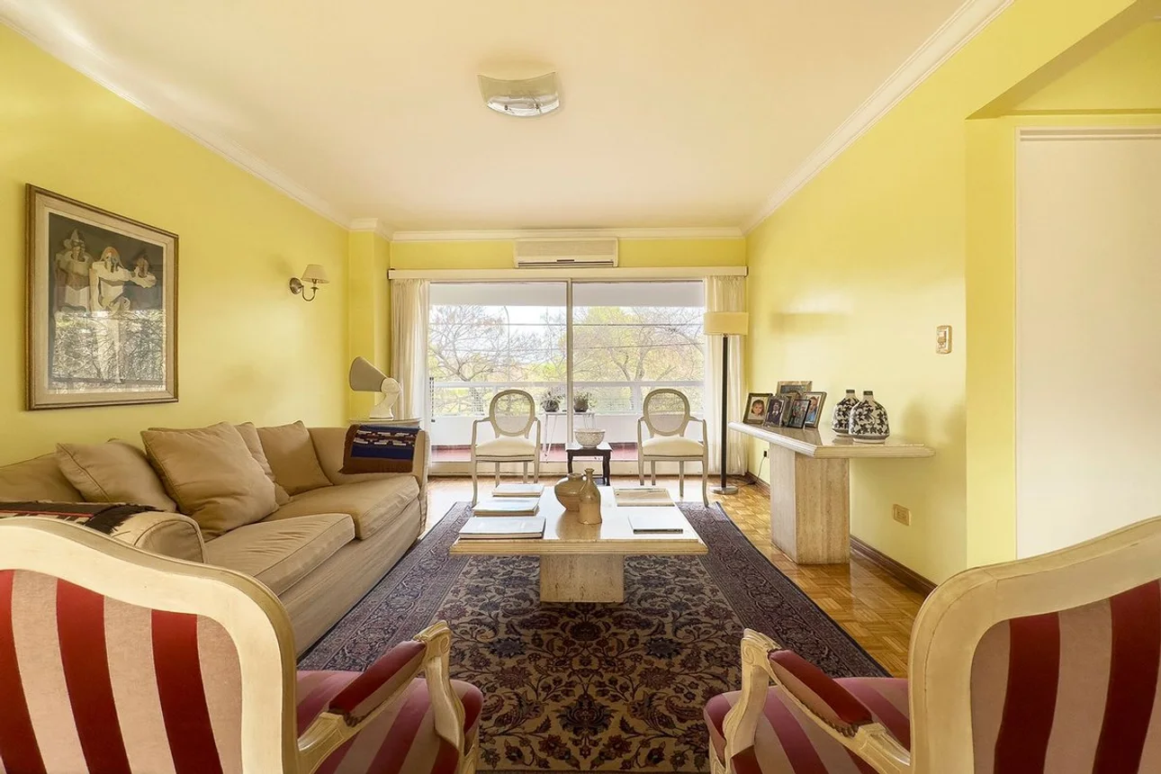 Piso en venta en Acassuso, Avenida Santa Fe 500