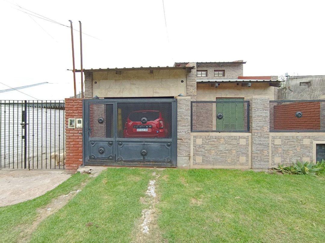 PH en venta 4 ambientes en Azcuénaga 2200, Moreno, Moreno, Buenos Aires