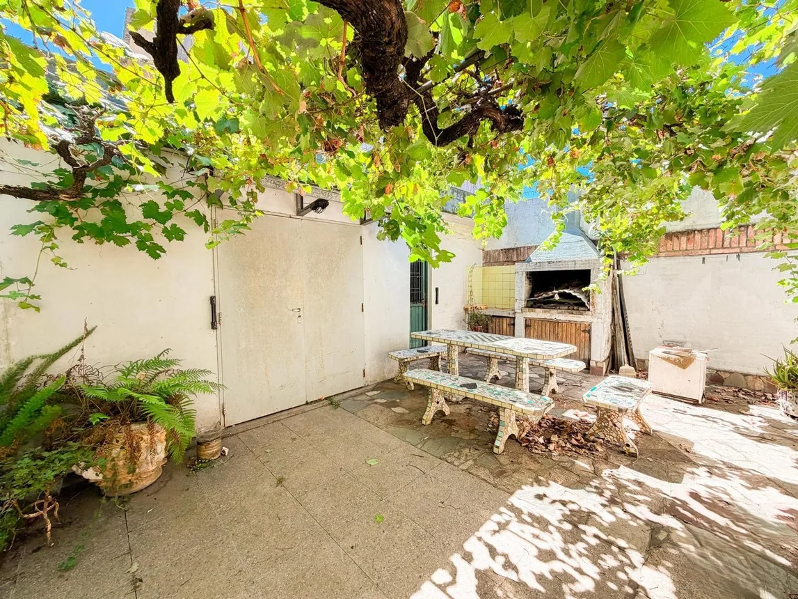 Casa de 4 ambientes en venta en Hurlingham, Debussy 2200, foto 4