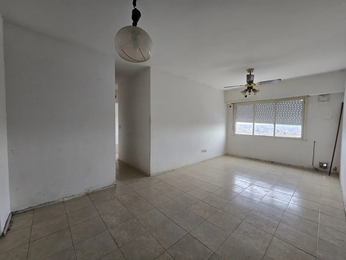 Departamento de 3 ambientes en venta en Banfield, Presidente Juan Domingo Perón 2700
