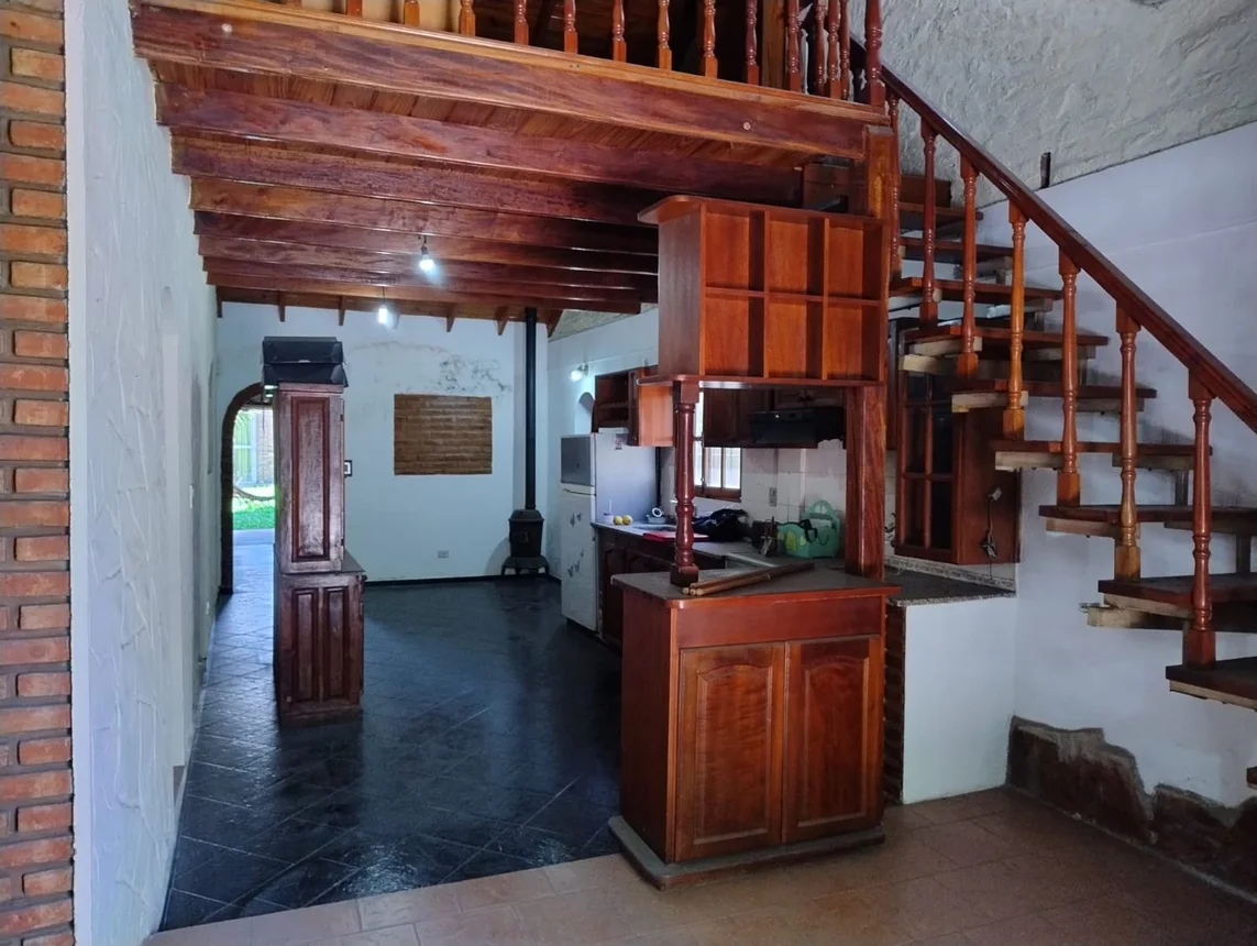 Casa de 5 ambientes en venta en Isidro Casanova, Ramón Falcón 5200, foto 3
