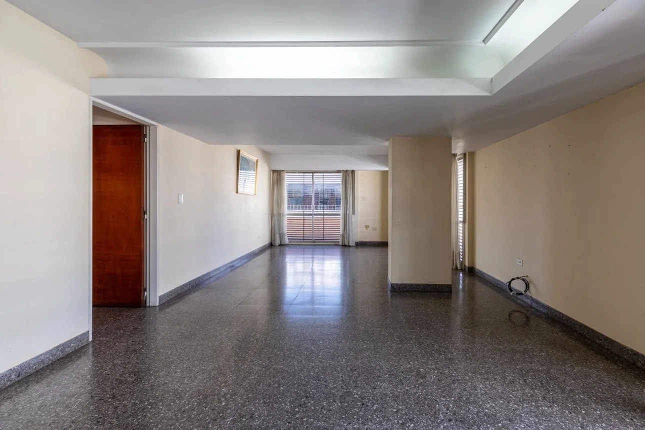 Departamento de 5 ambientes en venta en La Plata, 6 Esquina 48 500, foto 3