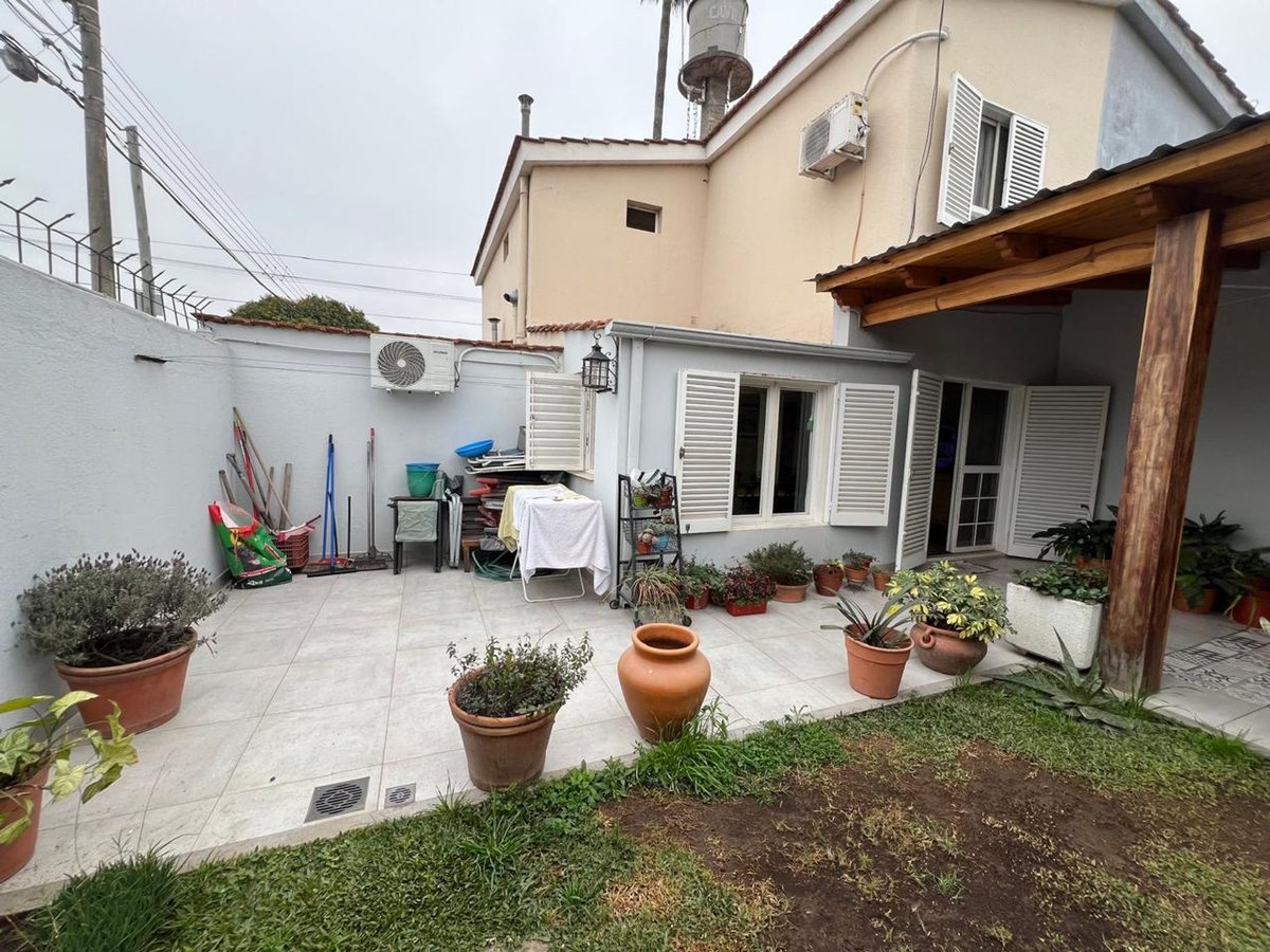 Foto 25 — EN VENTA CASA B° PERIODISTA