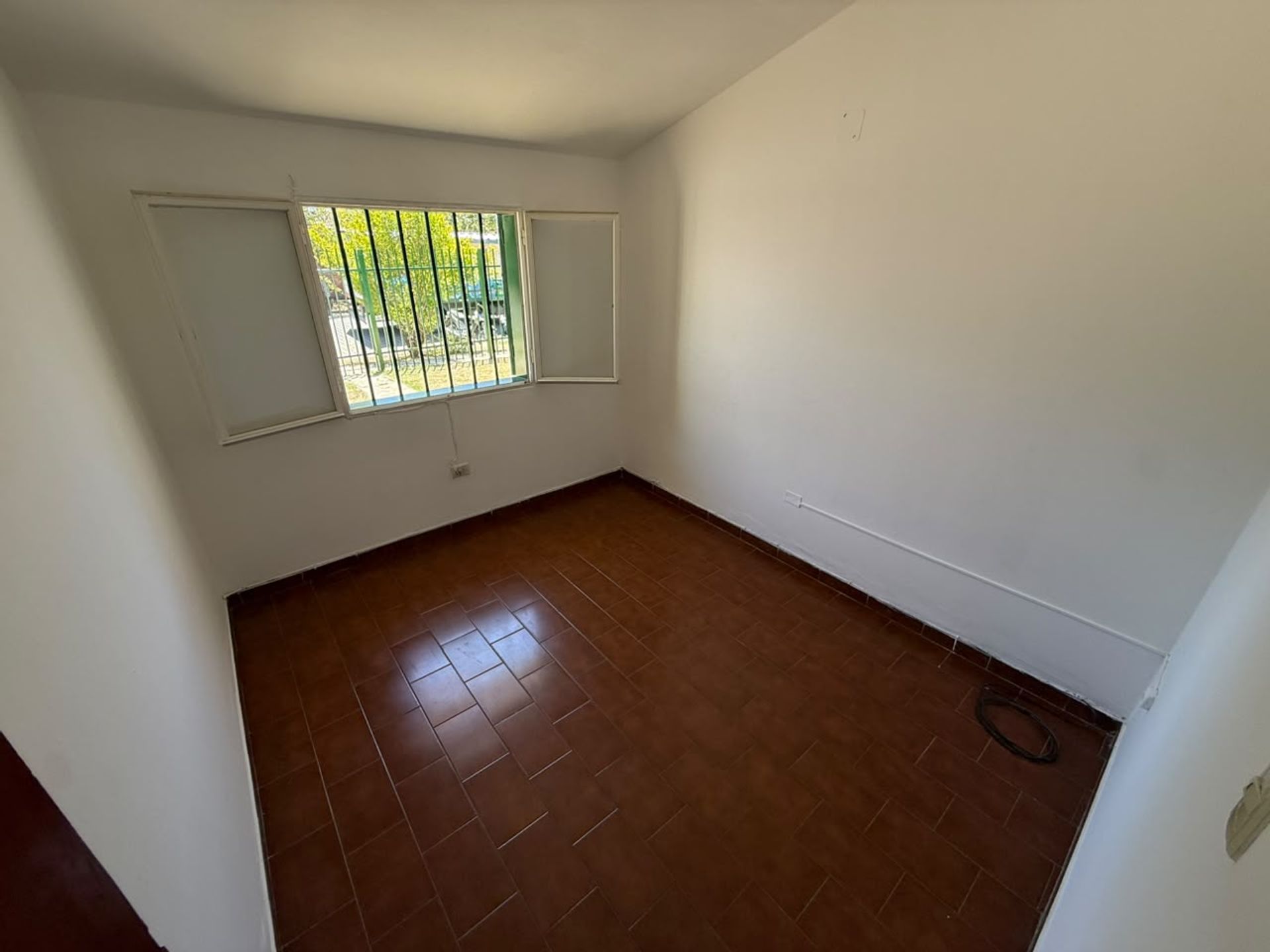 CASA VENTA PARQUE BELGRANO 1ER ETAPA 3 DORMITORIOS - foto 6