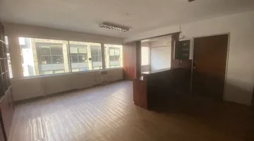 VENTA OFICINA CIUDAD VIEJA