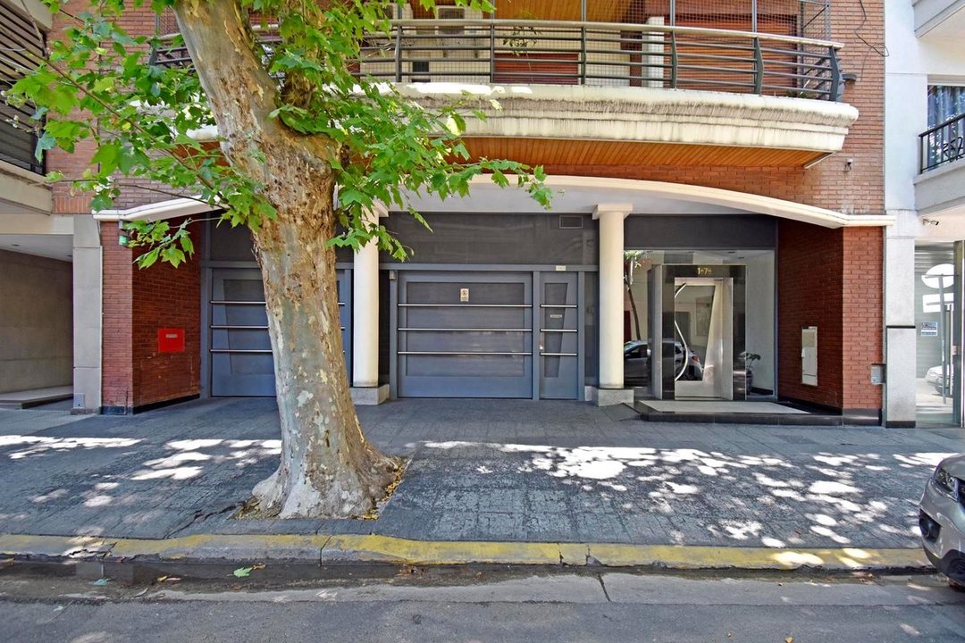 Venta Semipiso 3 Amb Dependencia Cochera Balcón