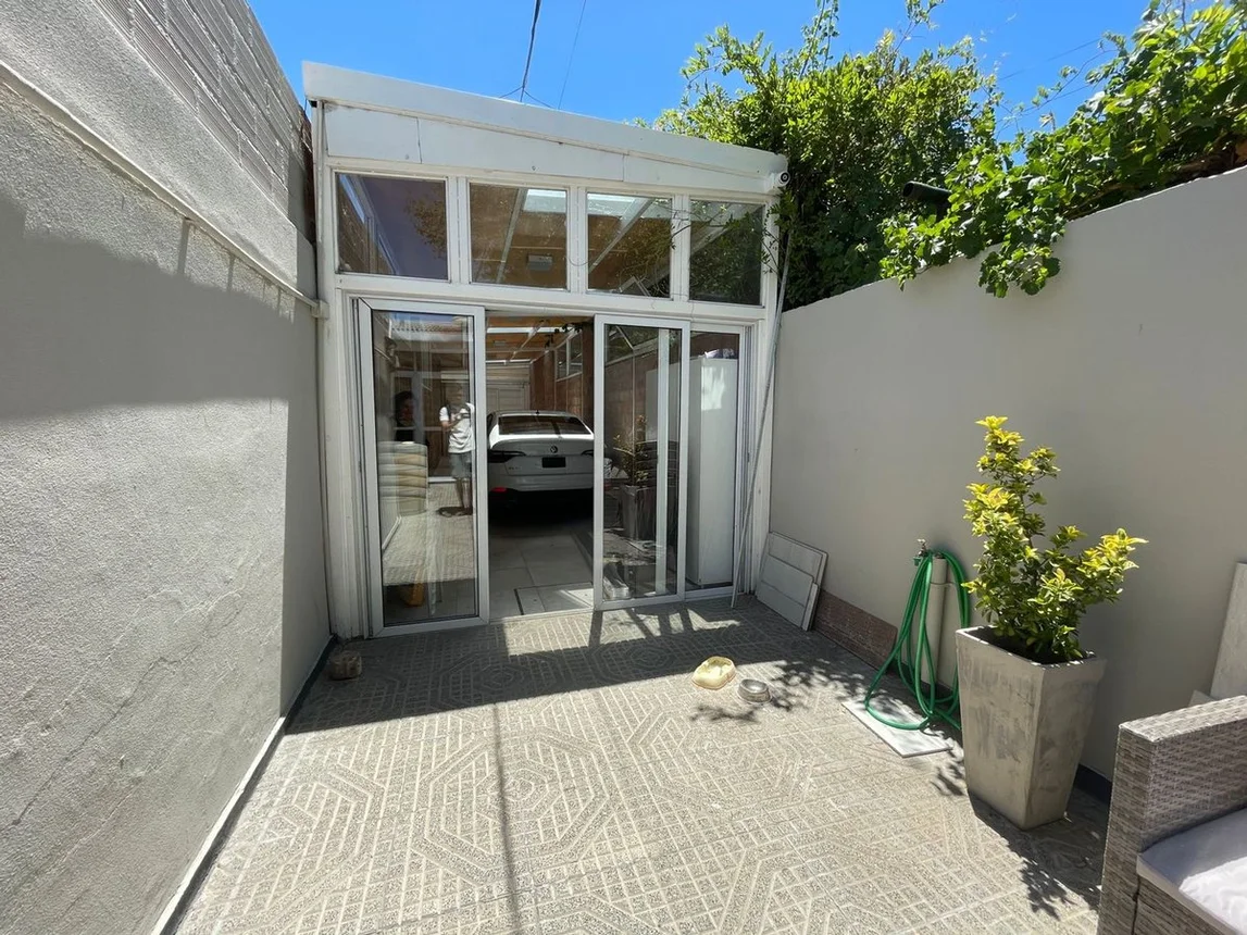 Venta casa 4 dormitorios con pileta, centro este, foto 3