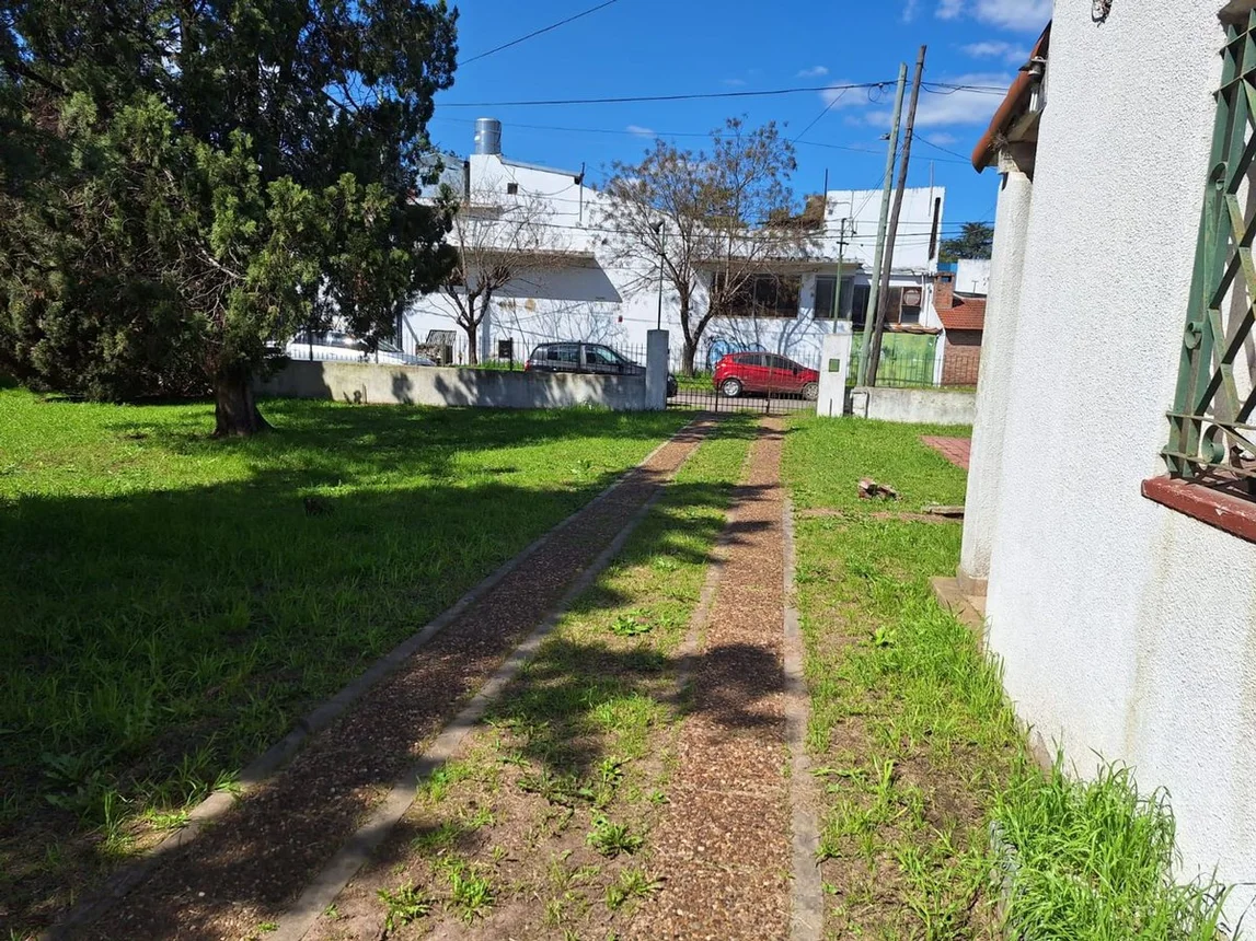 Casa en venta en Burzaco, foto 4