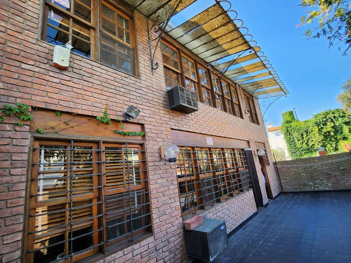 Foto 21 — VENTA CASA 5AMB BARRIO PARQUE BERNAL PATIO COCHERA