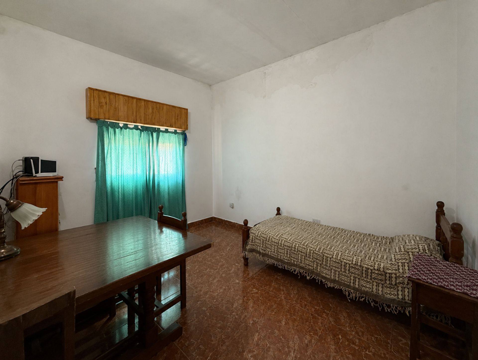 Foto 9 — VENTA CASA 5 AMBIENTES BERNAL JARDIN COCHERA