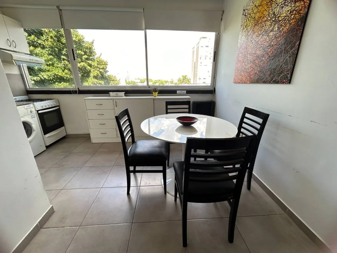 Departamento de 3 ambientes en venta en La Plata, Calle 46 Entre 24 y 25 1400