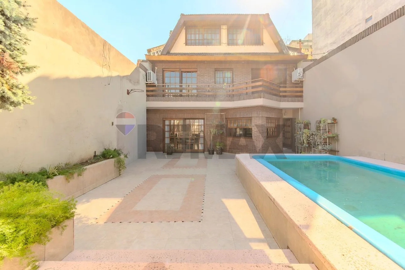 Casa en venta en Versalles, Álvarez Jonte 6100