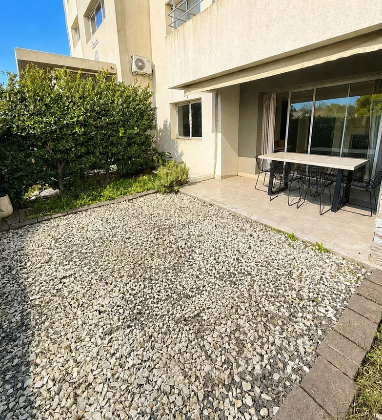 Departamento de 2 ambientes en venta en Villa Rosa, I. Manzoni 1600, foto 3