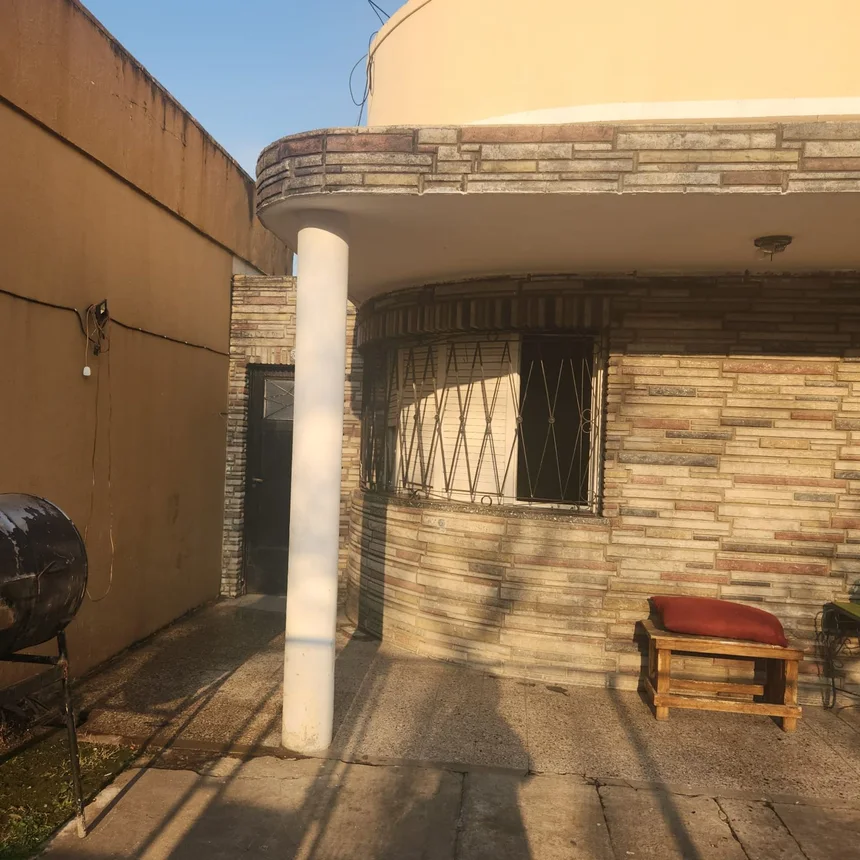 Casa de 4 ambientes en venta en Villa Lugano, Balbastro 5900, foto 2