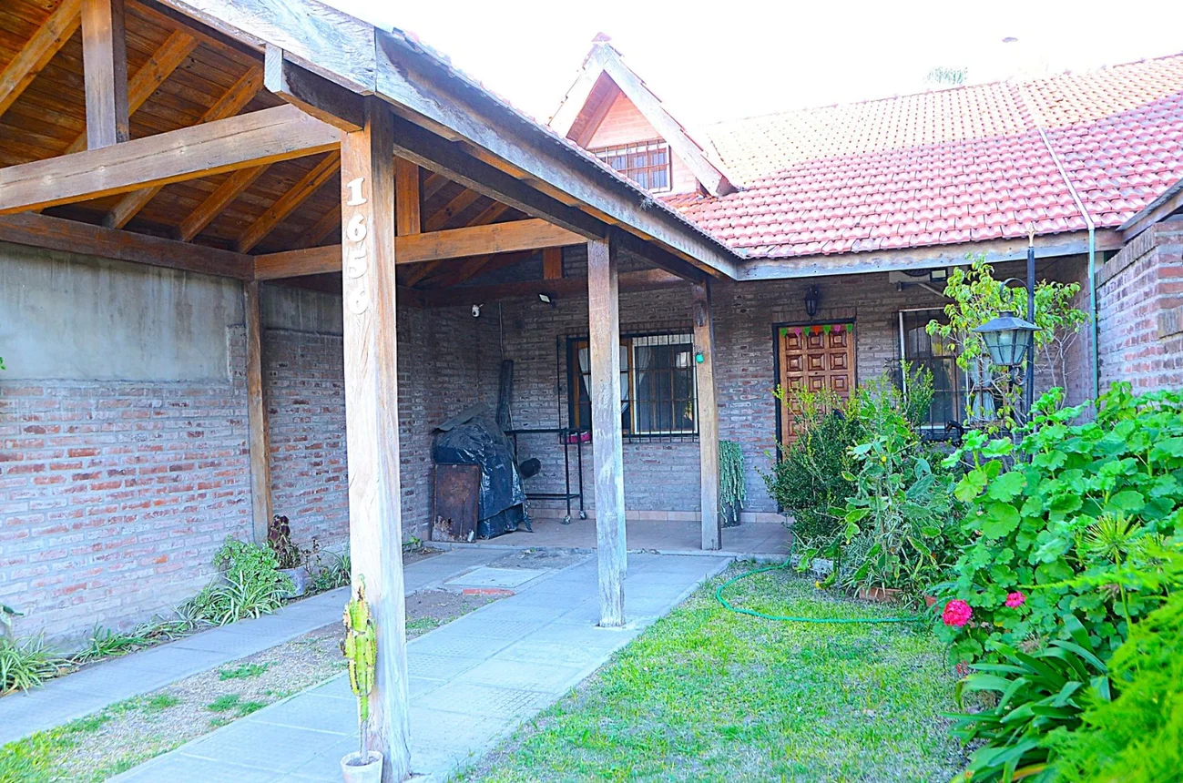 PH de 3 ambientes en venta en Ituzaingó, Oribe 1600