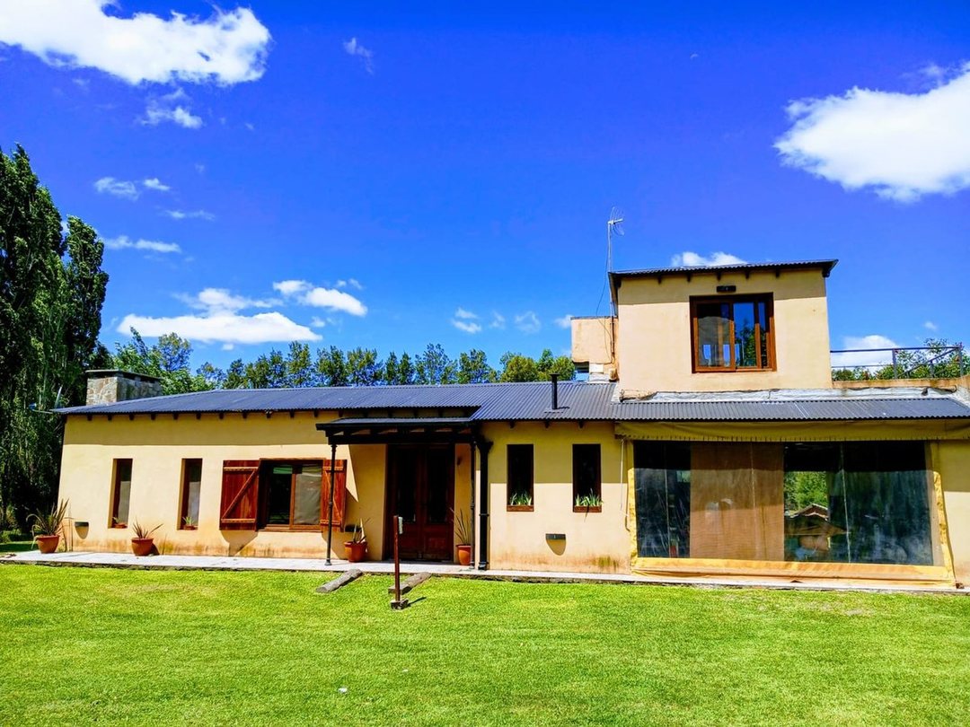 Casa en venta 4 ambientes en Chacras la Cecilia 0, Carlos Keen, Lujan, Buenos Aires