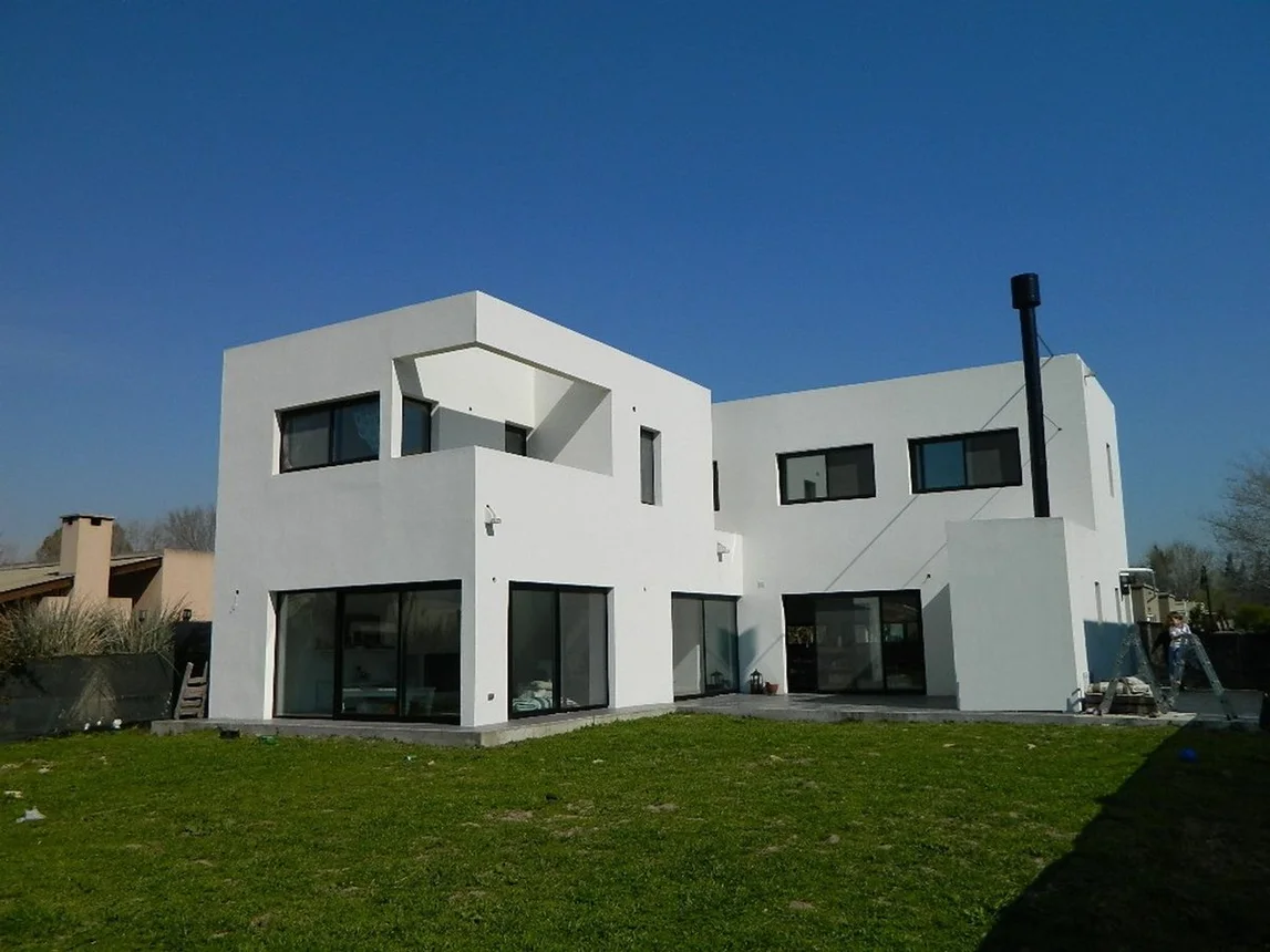 Casa de 4 ambientes en venta en Tigre, Barrio la Comarca 0