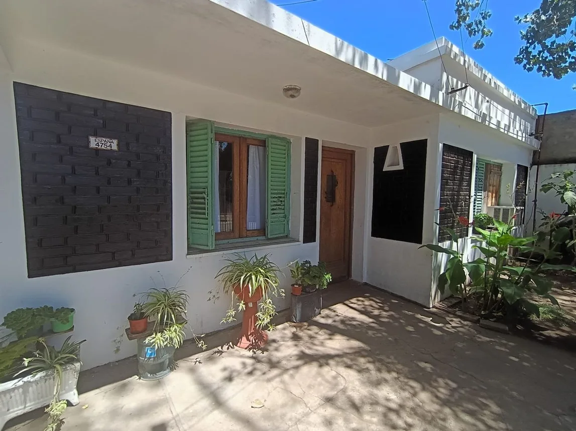 Casa en venta en Claypole, España 4700