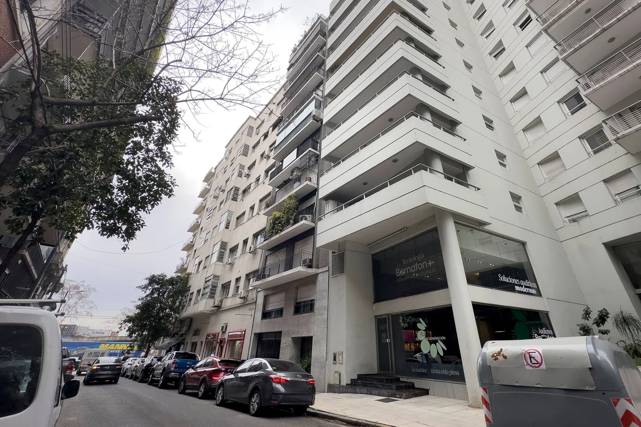 Piso de 3 ambientes en venta en Retiro, Libertad 1600