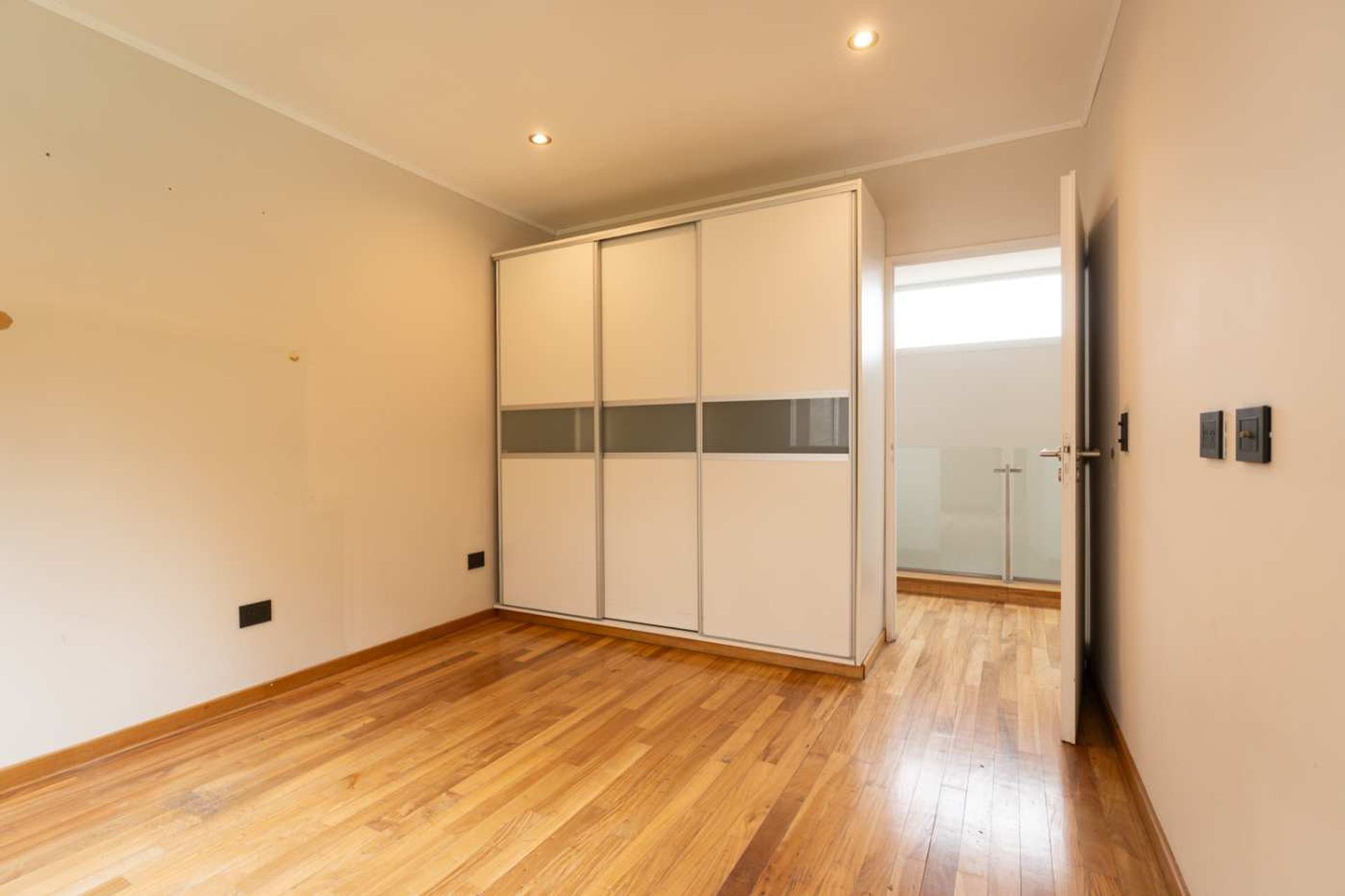 Foto 18 — Casa en Venta,  villa Elisa