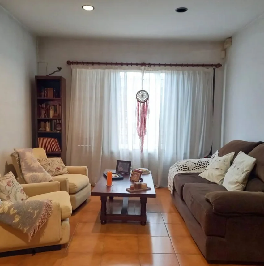 Casa en venta en Castelar, foto 3