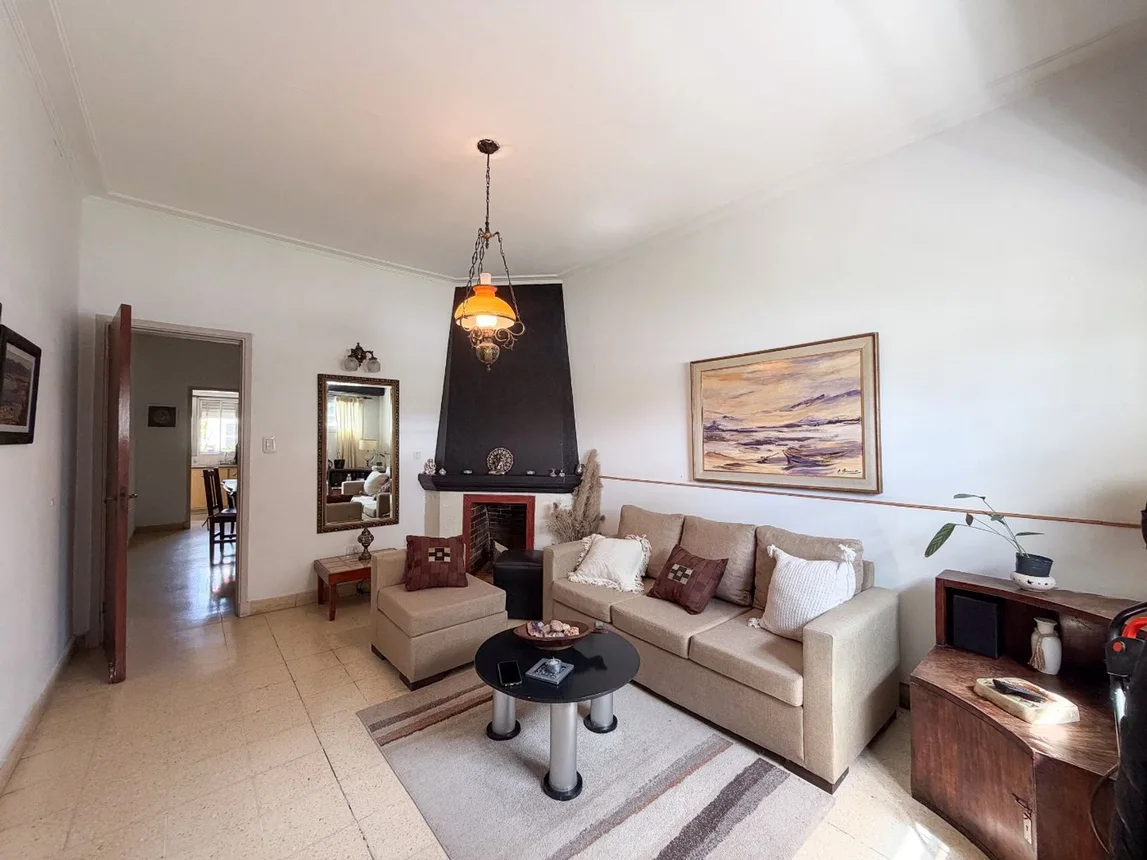 Casa de 3 ambientes en venta en La Plata, Avenida 32 Entre 23 y 24 1400, foto 3