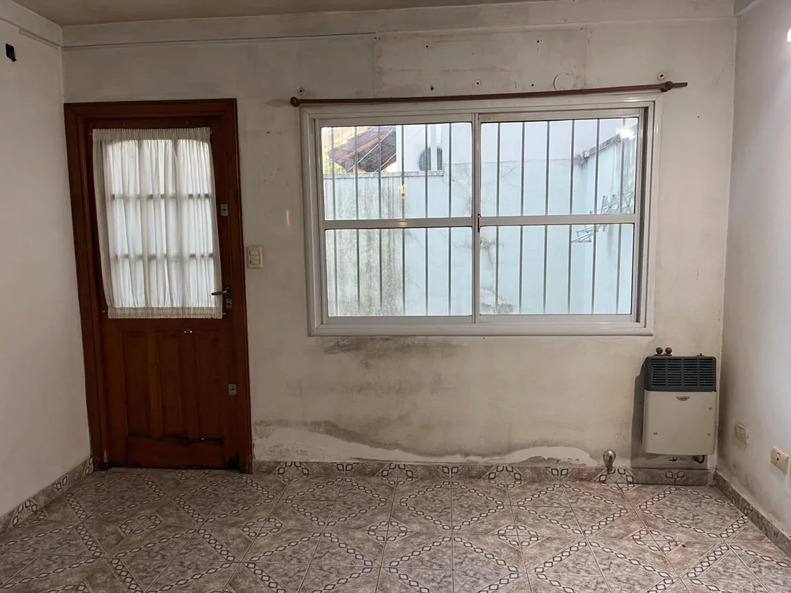 Dúplex de 3 ambientes en venta en Berazategui, Calle 153 1800, foto 4