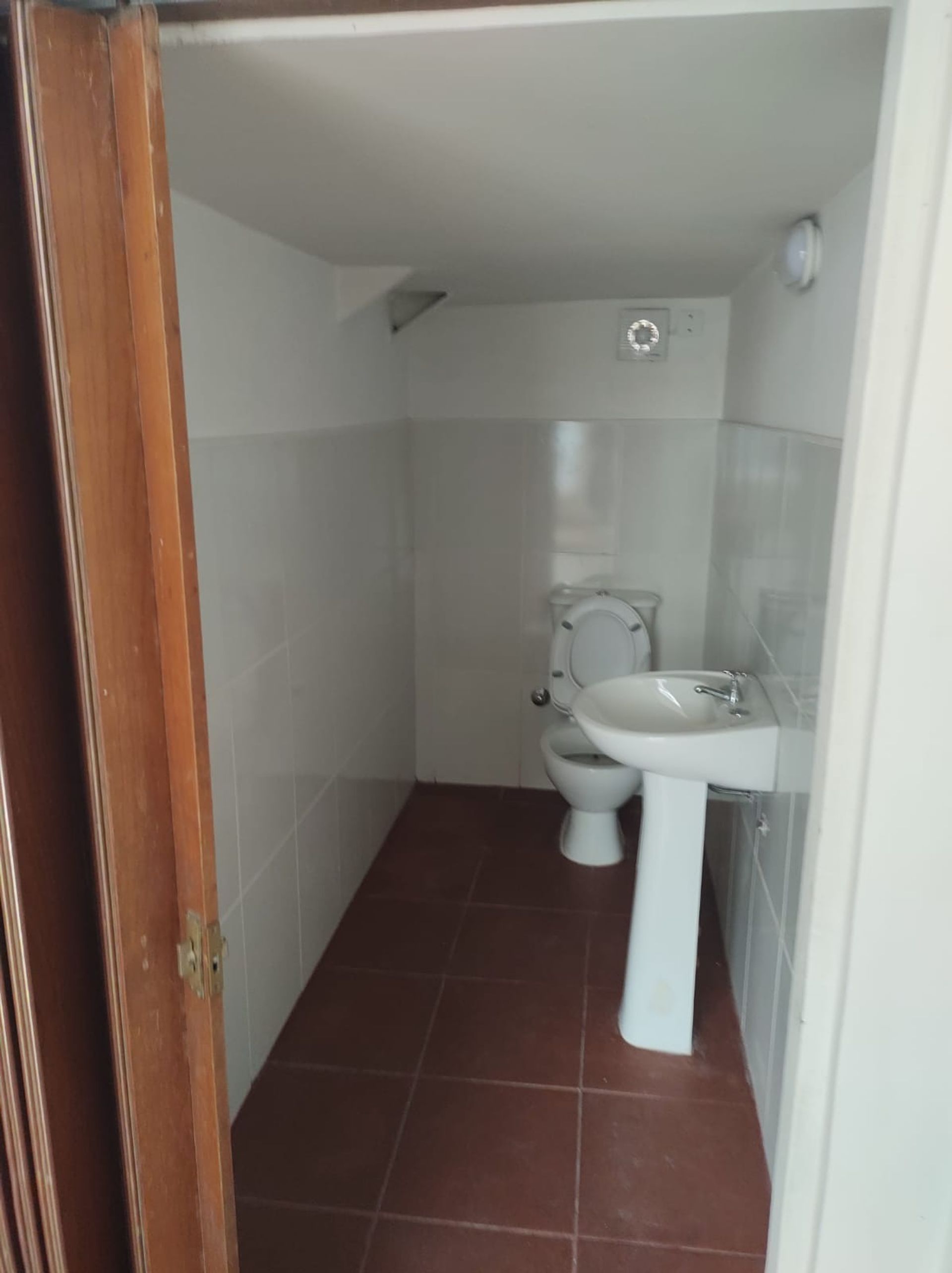 LOCAL EN ALQUILER ZONA SHOPPING PUEYRREDON 750 - foto 4