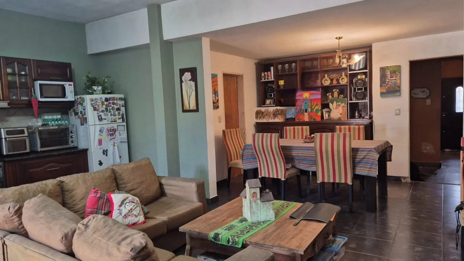 Casa de 4 ambientes en venta en Isidro Casanova, Tinogasta 1400, foto 2