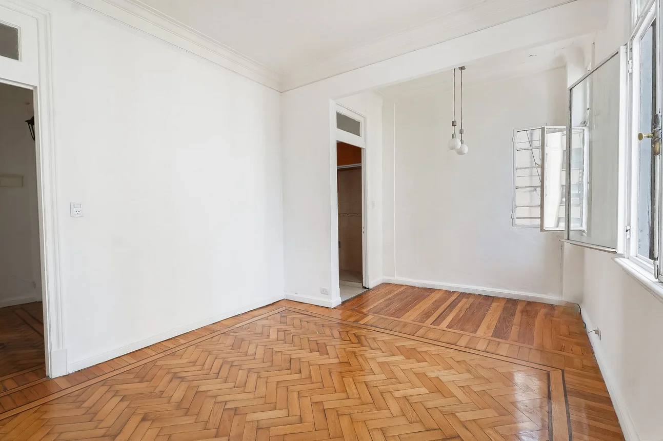 Departamento de 3 ambientes en venta en Balvanera, Avenida Corrientes 2200