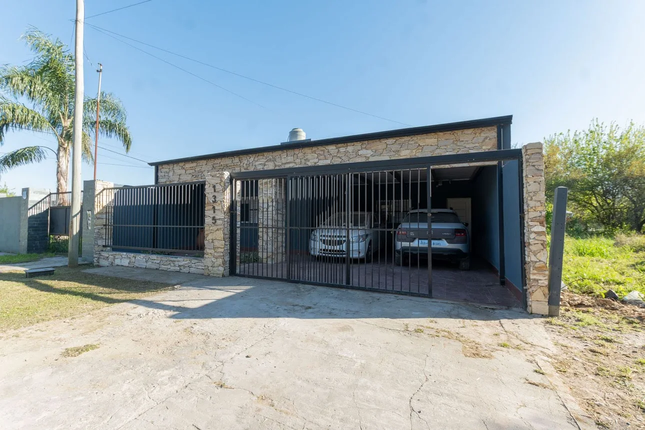 Casa de 3 ambientes en venta en Santa Fe, Fresnos 1300, foto 3