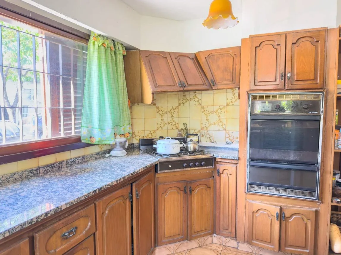 Casa de 5 ambientes en venta en Parque Avellaneda, Moreto 1500, foto 4