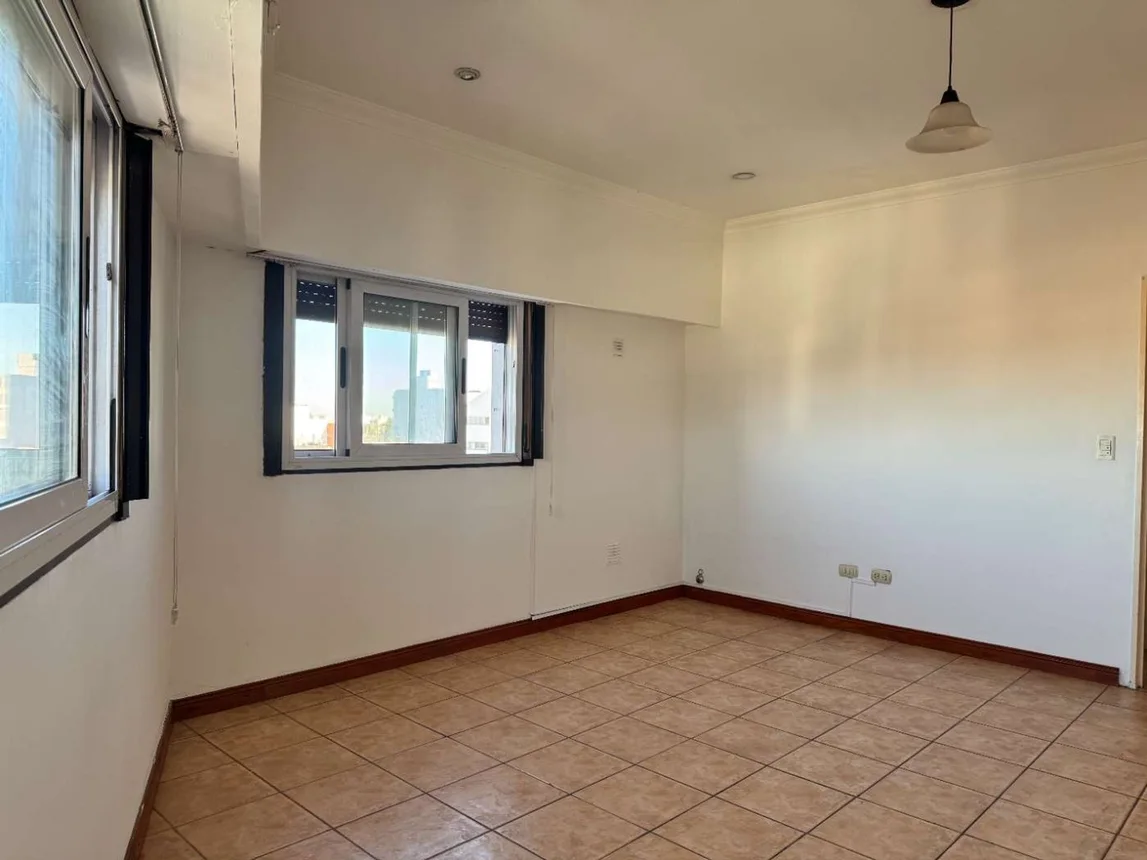Departamento de 2 ambientes en venta en Lomas del Mirador, Mariano Moreno 2700, foto 2