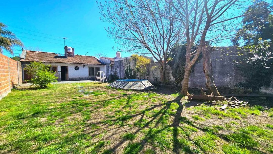 Casa en venta 3 ambientes en Coronel Juan Casacuberta 3200, Castelar, Moron, Buenos Aires