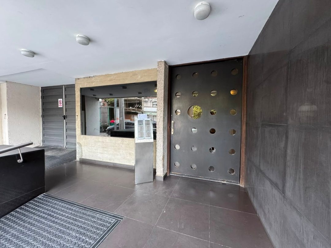 VENTA DEPARTAMENTO 2 DORM Y BALCON B° GENERAL PAZ
