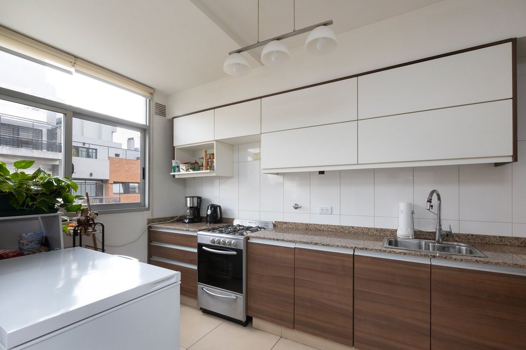 DEPARTAMENTO 3 AMBIENTES VENTA CABALLITO COCHERA