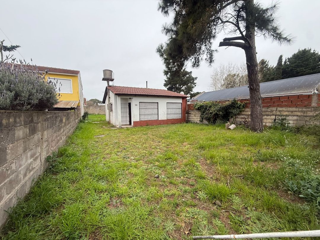 VENTA CASA 3 AMBIENTES LOTE PROPIO MARDE AJO