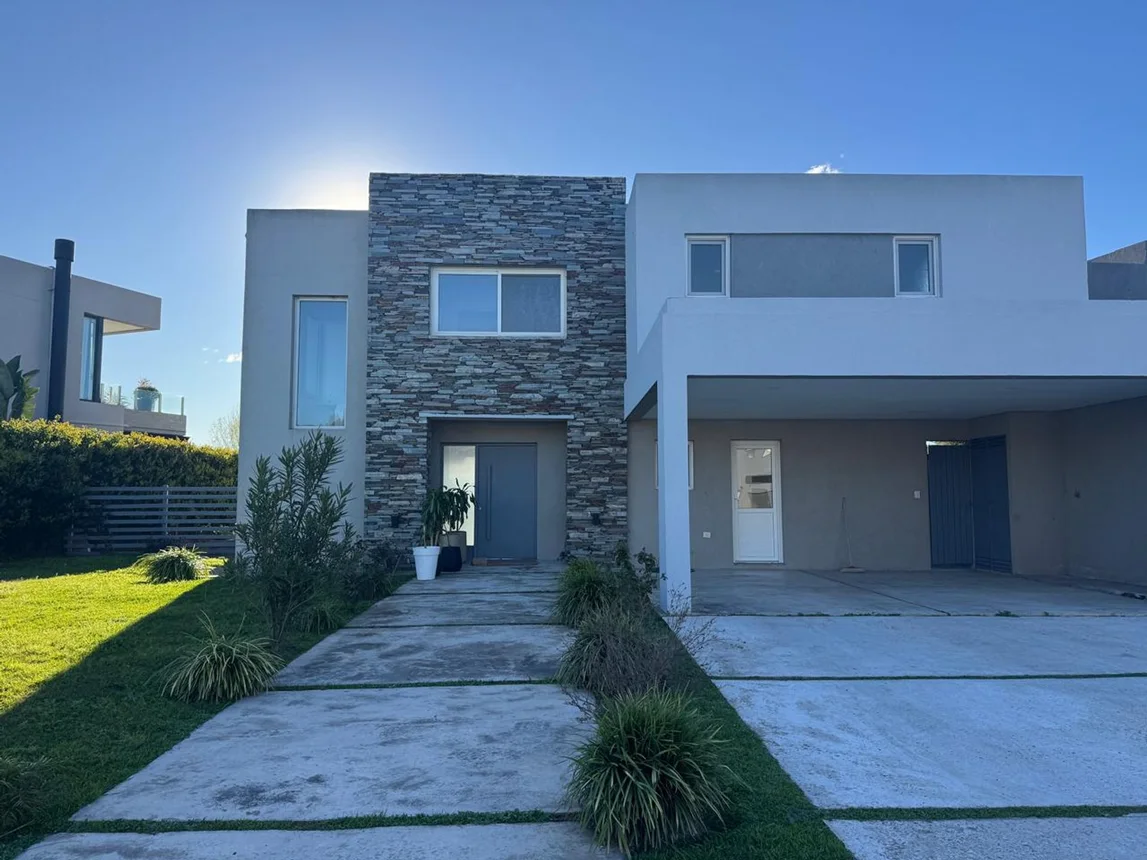 Casa en venta en Belén de Escobar, foto 3