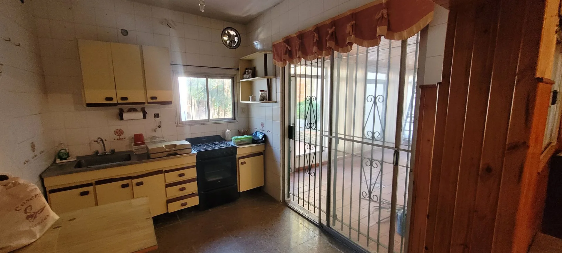 Casa de 3 ambientes en venta en Remedios de Escalada, Fray José Wenceslao Achával 2500