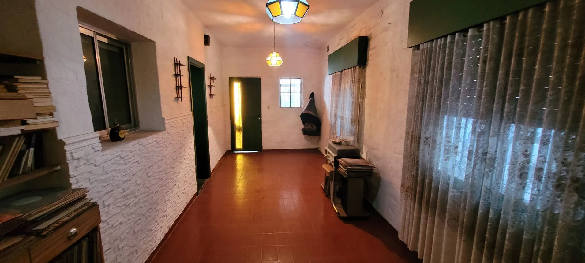 Casa de 3 ambientes en venta en Remedios de Escalada, Fray José Wenceslao Achával 2500, foto 2