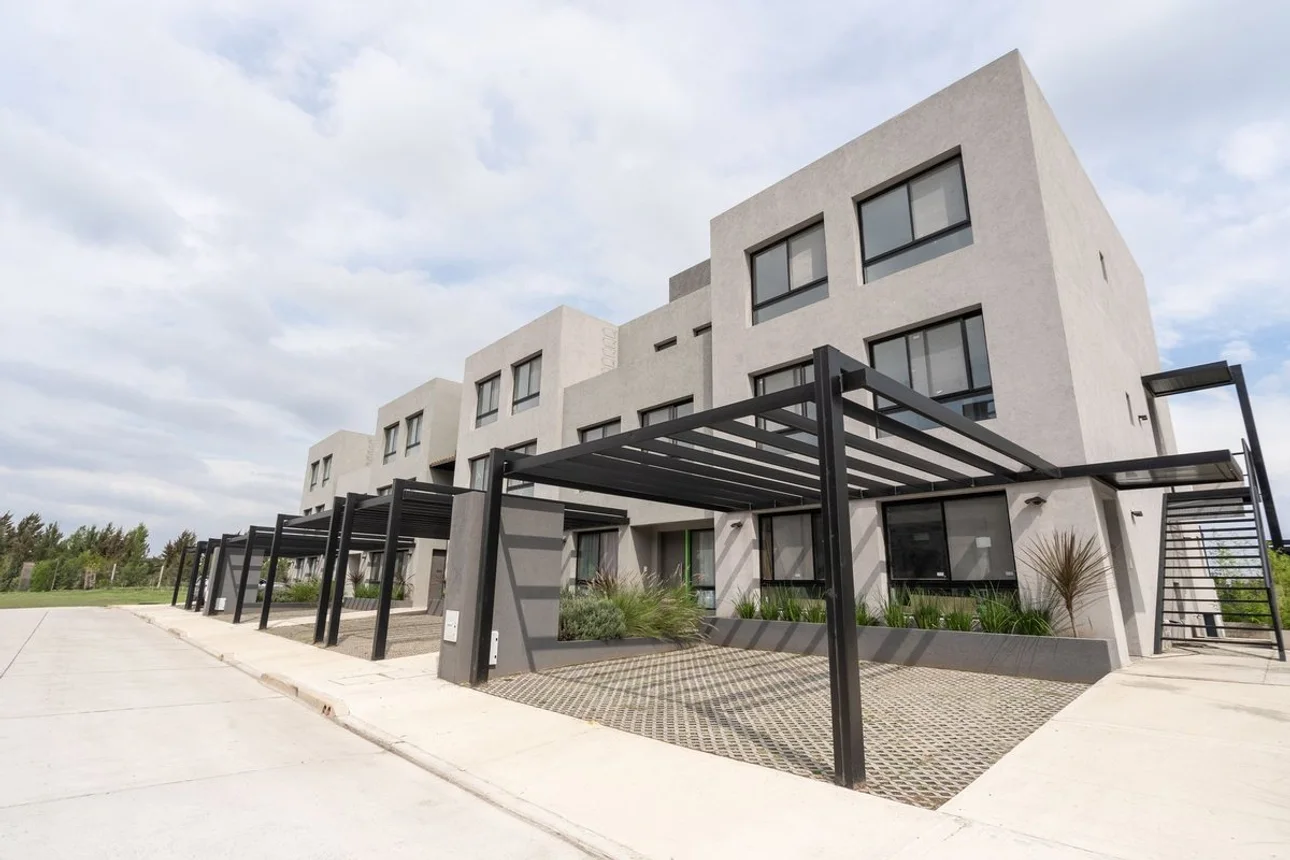 Dúplex en alquiler en Nordelta, Town Kiri, Av de los Lagos 2100