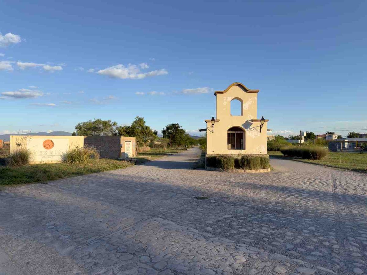 VENTA TERRENO SOLARES DE ORTIZ LA SILLETA 715 M2 - foto 9