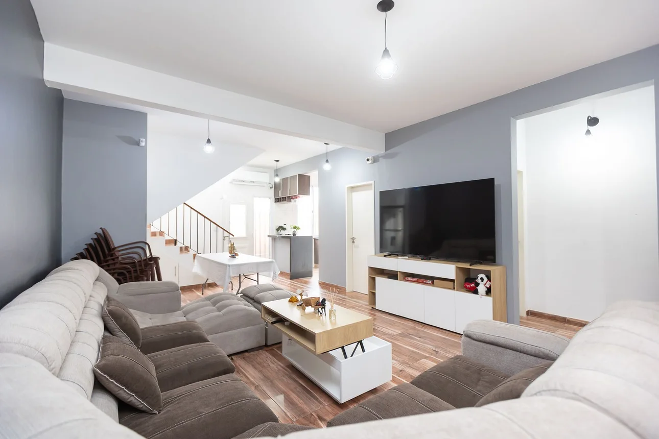 Venta casa 6 amb merlo c/ pileta y parque, foto 5