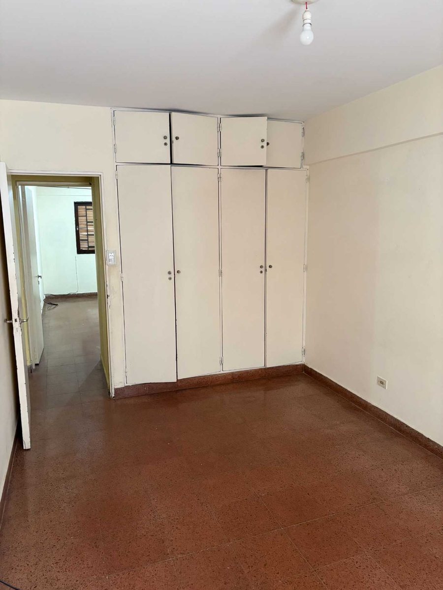 DEPARTAMENTO AMPLIO VENTA CENTRO 3 DORMITORIOS - foto 7