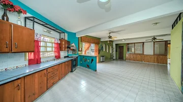VENTA 3 PH 9 AMB COCHERA - 2 LOCALES L HERMOSA
