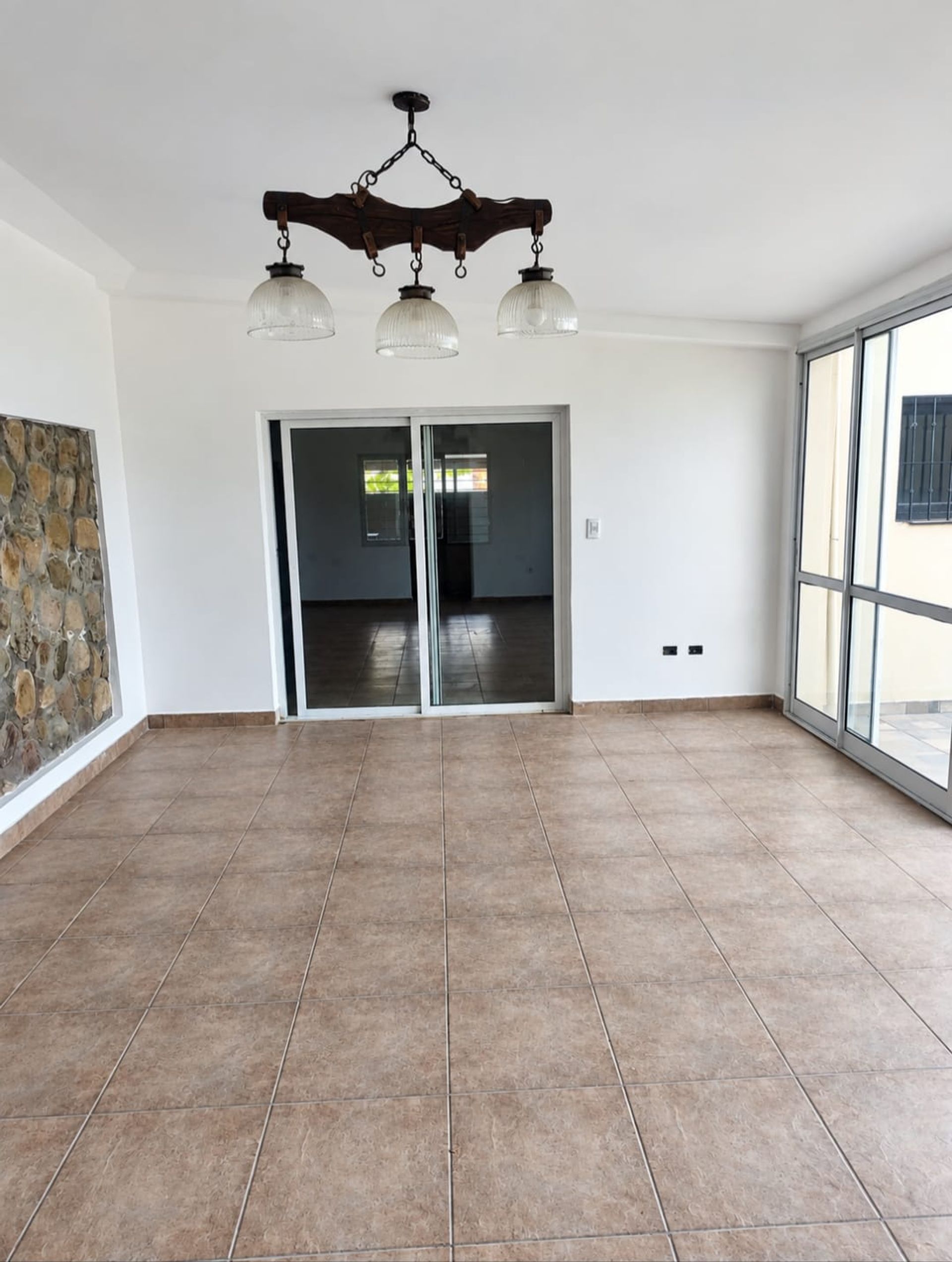 CASA EN ALQUILER BARRIO EL HUAICO ZONA NORTE - foto 16