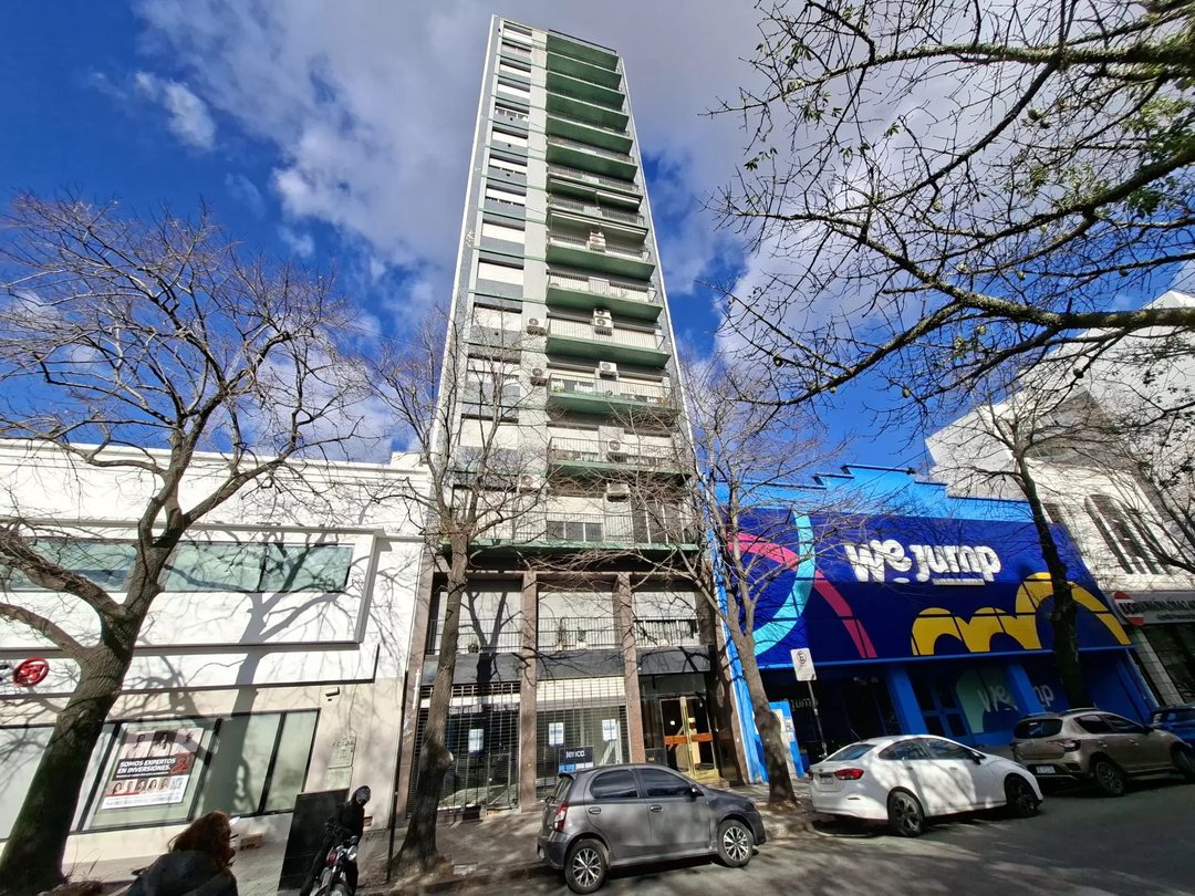 SEMIPISO EN VENTA LA PLATA CENTRO